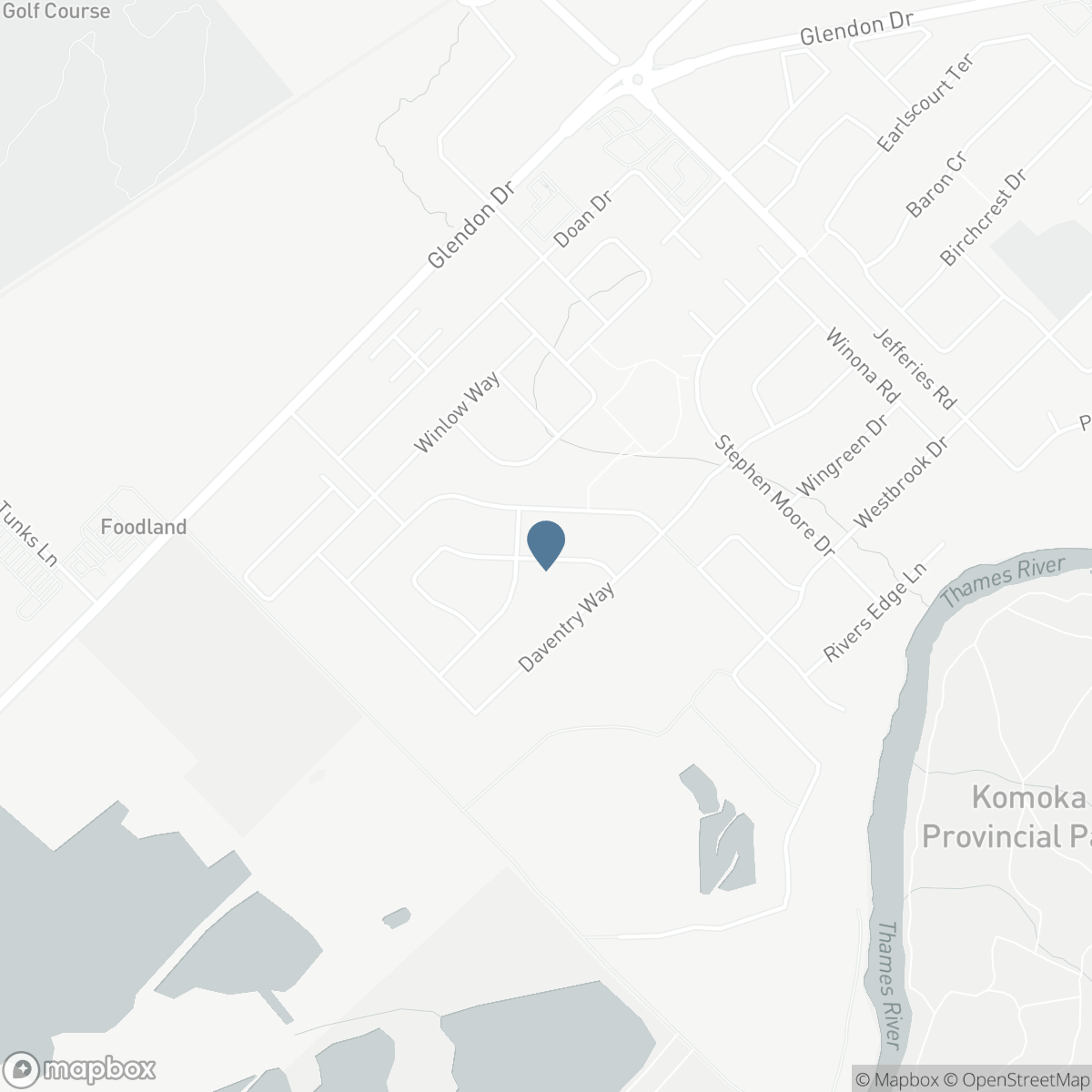 40 LOCKY LANE, Komoka, Ontario N0L 1R0